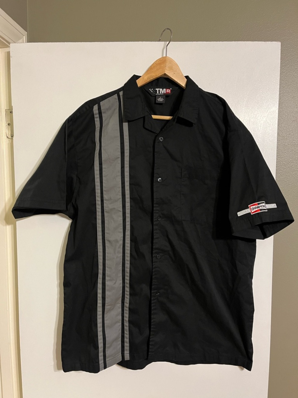 Champion Spark Plugs shirt size L